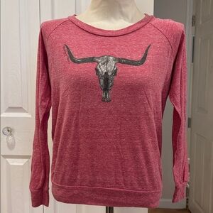 Heathered Red Longhorn Graphic Sweatshirt/long sleeve tee